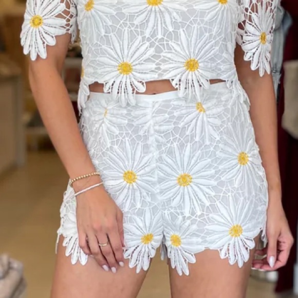 New Saylor x Free People Daisy Morgana M 8/10 Textured Floral Lace High Waist - Picture 5 of 11